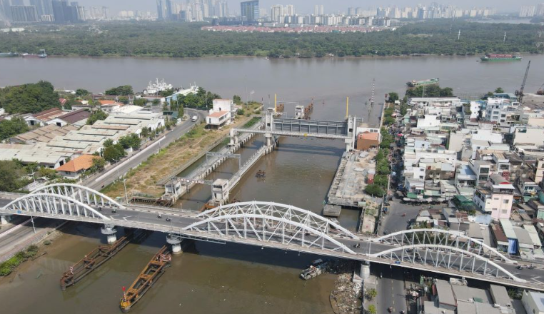 Sớm triển khai xây dựng dự án cầu đường gần 3.000 tỷ, thay thế cây cầu 120 năm tuổi sẽ bị phá dỡ ở TP. HCM- Ảnh 1.