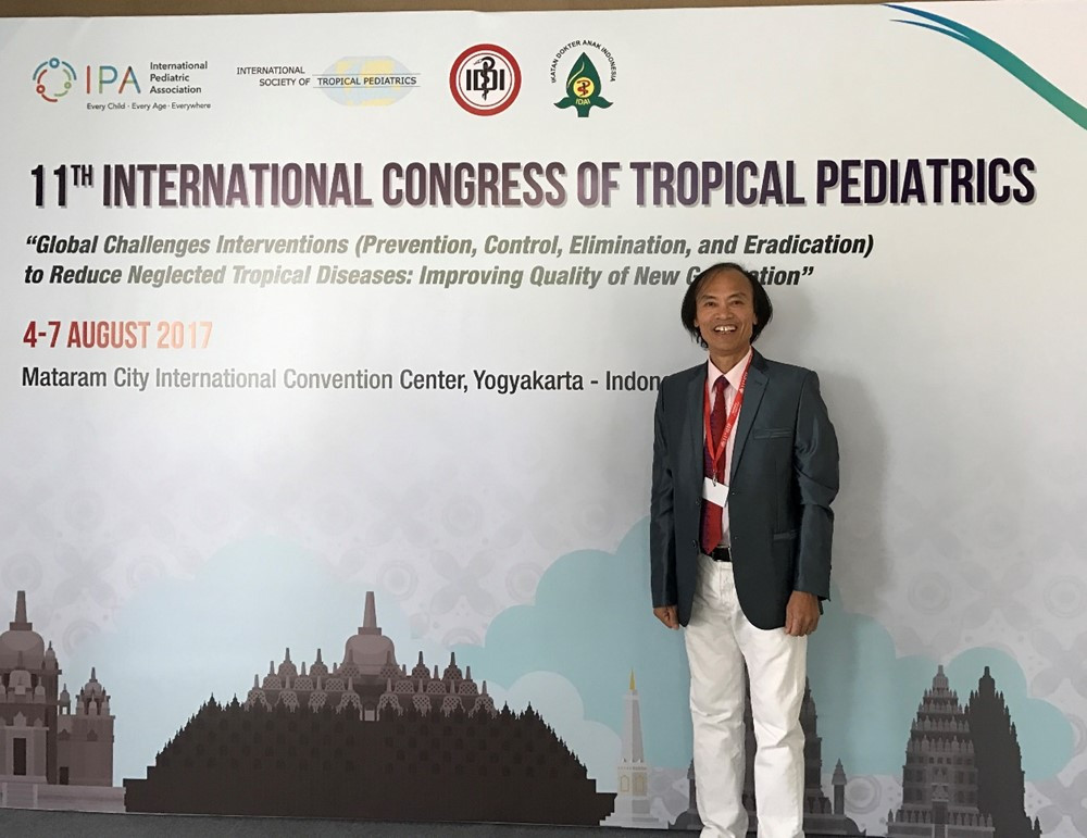 Giáo sư nổi tiếng hàng đầu ngành Y Việt Nam: Từng là thủ khoa bác sĩ nội trú, cố vấn của Hội Bệnh phổi Nhi Thế giới - ảnh 8