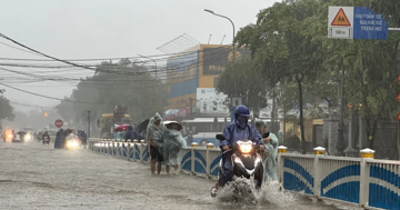Đón không khí lạnh mạnh, miền Trung sắp mưa lớn diện rộng