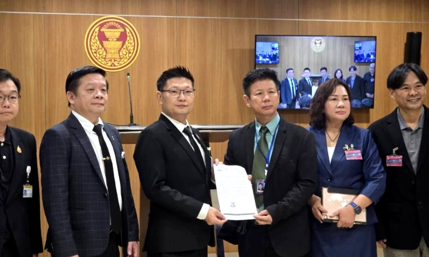 Trung Quốc cấm nhập khẩu một mặt hàng, nhà máy Thái Lan nguy cơ đóng cửa hàng loạt - ảnh 2