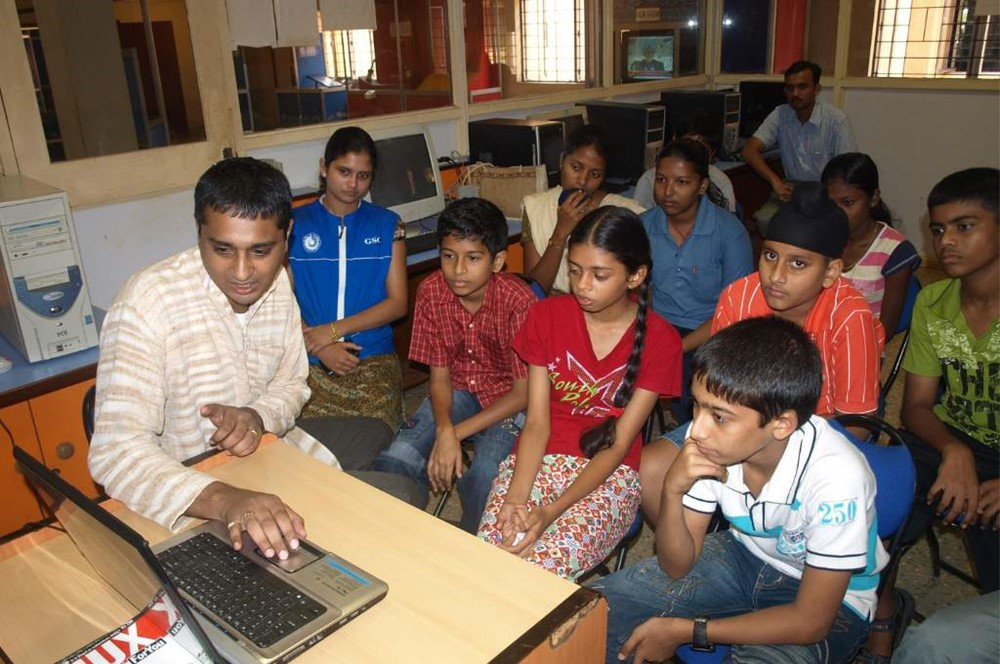 Quốc gia châu Á dạy AI cho trẻ em từ 8 tuổi - ảnh 2