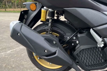 Mẫu xe tay ga 150cc giá chưa tới 30 triệu đồng với trang bị khiến Honda SH cũng phải dè chừng