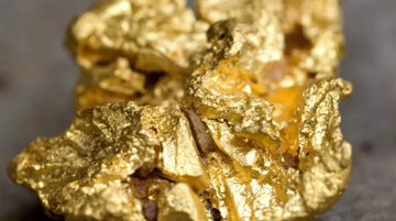 Phát hiện 'kho báu' hàng nghìn tấn vàng, láng giềng Việt Nam lập tức huy động 1.000 kỹ thuật viên, 45 máy khoan vào vị trí để khai thác triệt để