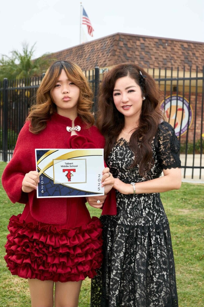 Danh hài Việt bị chồng lừa 7 tỷ rồi bỏ trốn, nay khoe 'ảnh cưới' với Á vương kém tuổi - ảnh 4