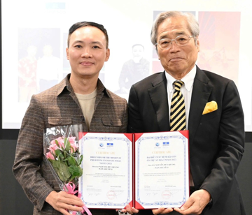Đạo diễn người Việt đầu tiên được UNESCO Nhật Bản vinh danh