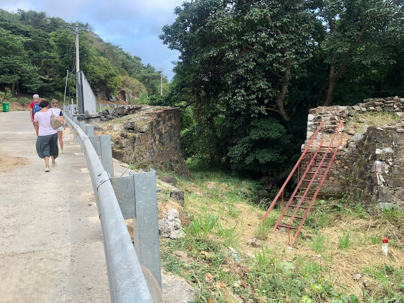 Cây cầu ma đáng sợ nhất TP. HCM chính thức hoạt động trở lại- Ảnh 4.