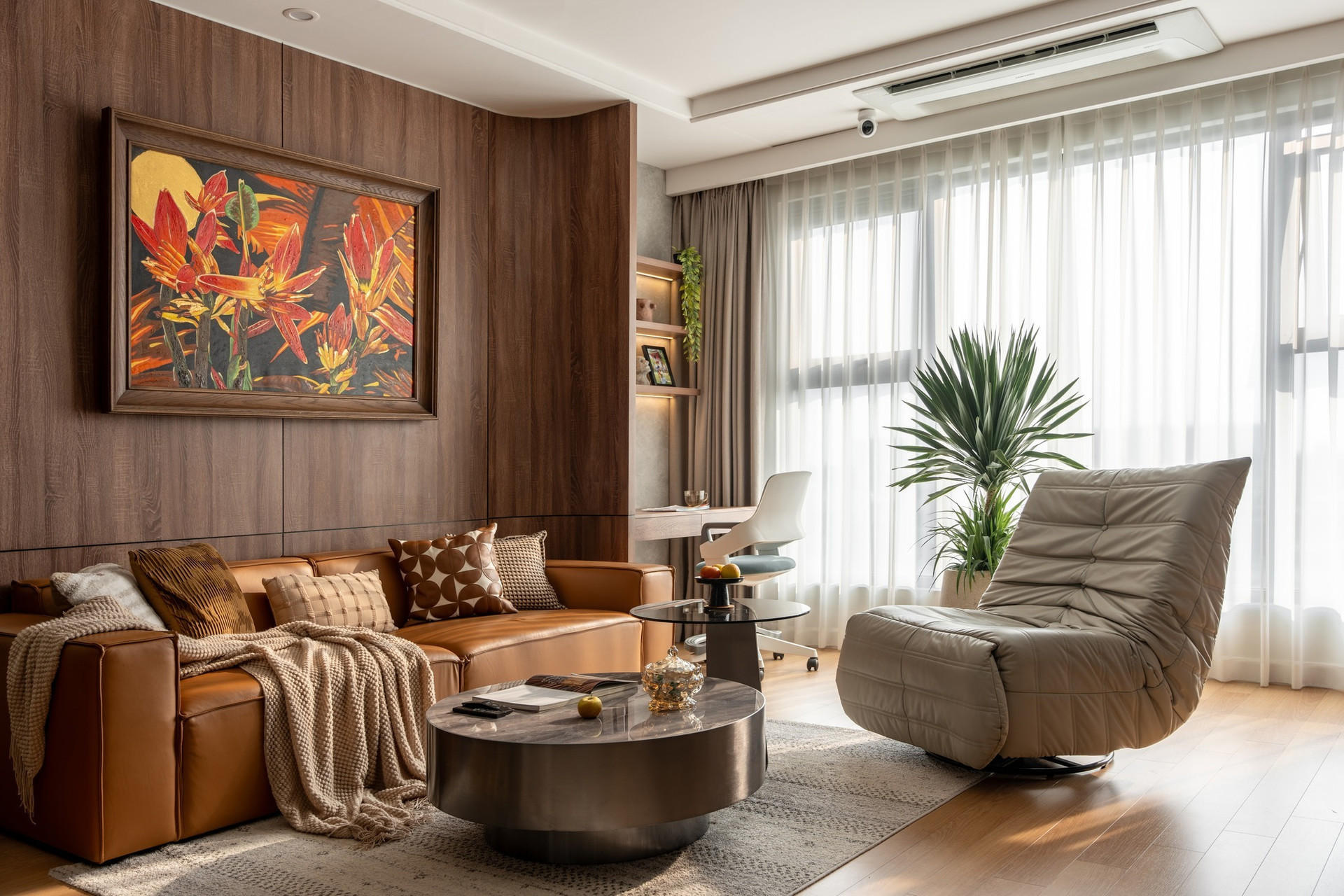 Sau 9 năm tích góp, vợ chồng trẻ biến căn hộ nhỏ thành không gian sống đáng mơ ước giữa lòng Thủ đô- Ảnh 2.