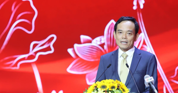 Bí thư Thành uỷ TPHCM Trần Lưu Quang nói lãng phí khi đi 12km mất 2 tiếng