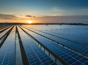 Cá nhân, doanh nghiệp lắp điện mặt trời mái nhà có thể bị phạt 20 triệu đồng nếu không làm điều này