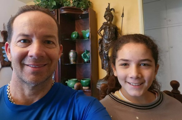 Cuộc sống của 'thần đồng' 8 tuổi tốt nghiệp phổ thông, 11 tuổi nhận hai bằng cao đẳng