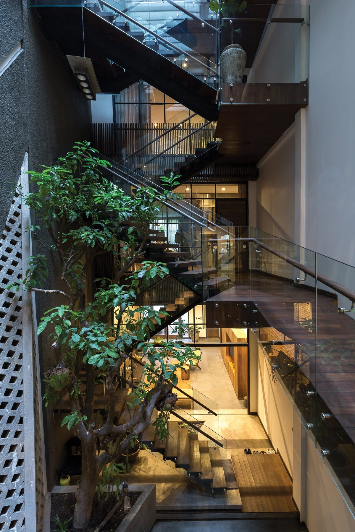 Chọn sống chậm và bình yên trong căn nhà theo triết lý Wabi-sabi giữa lòng phố thị- Ảnh 4.