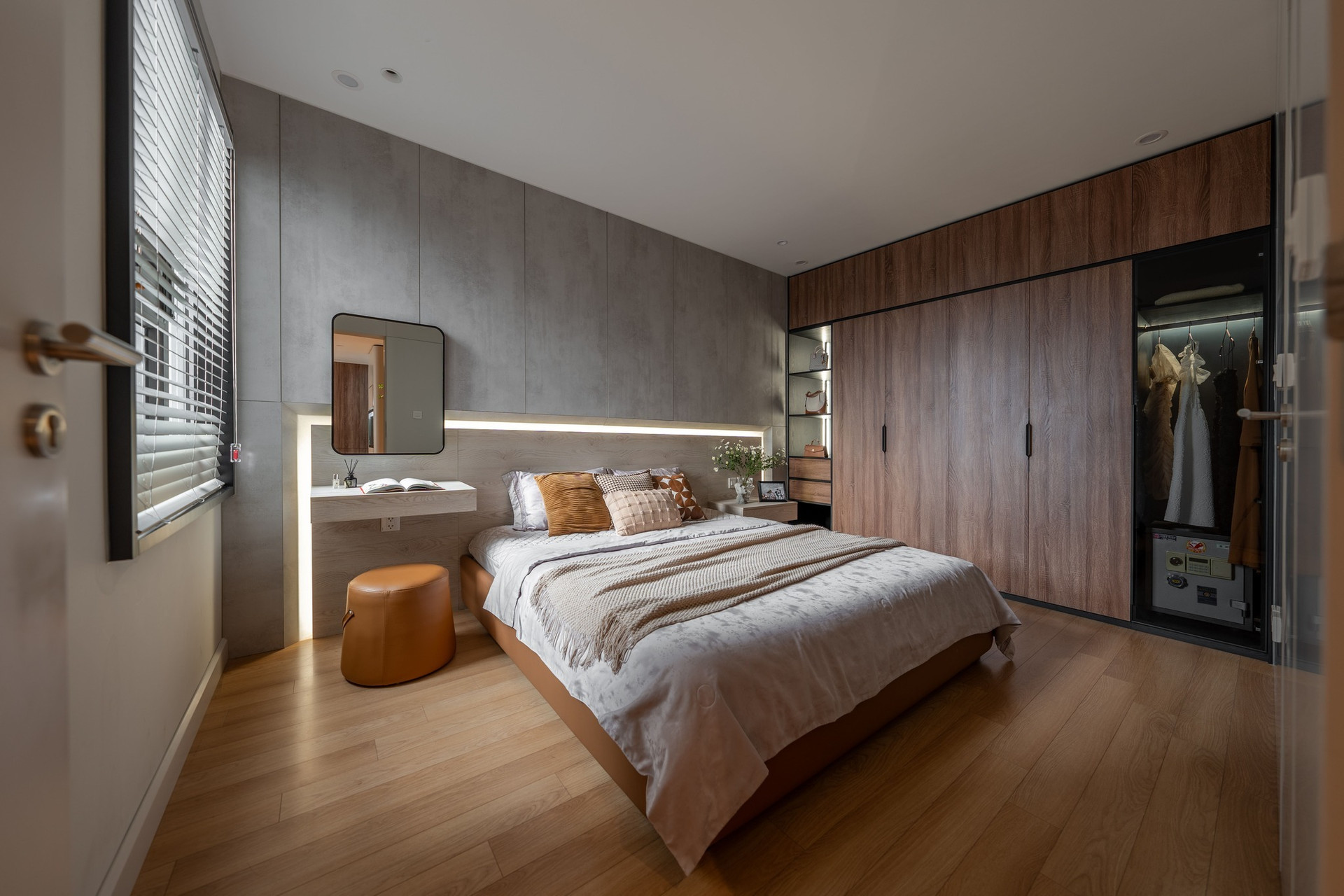 Sau 9 năm tích góp, vợ chồng trẻ biến căn hộ nhỏ thành không gian sống đáng mơ ước giữa lòng Thủ đô- Ảnh 4.