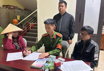 Công an làm việc với 'nhà tuyên truyền' Pháp Luân Công