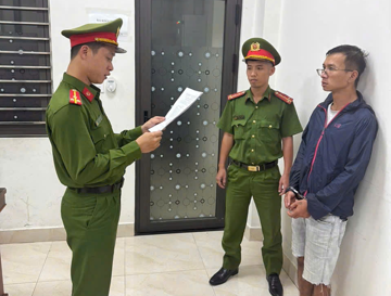 Truy xét, bắt khẩn cấp Đinh Văn Khoa sinh năm 1995