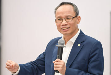 TS. Cấn Văn Lực: 'Quan điểm của tôi là không cổ súy người dân đầu tư, tích trữ vàng'