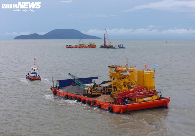 Hiện trạng công trình 100.000 tỷ sở hữu cầu vượt biển dài nhất cả nước, đứng thứ 3 Đông Nam Á sau 3 tháng khởi công- Ảnh 5.