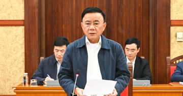 Cho ý kiến về công tác tuyên truyền, trang trí khánh tiết Đại hội Đảng XIV