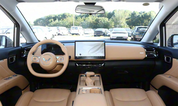 Hãng xe Trung Quốc ra mắt MPV 7 chỗ 'full option' giá chỉ 500 triệu: Có đủ xăng - hybrid - điện, rộng rãi như xe 1 tỷ, ghế ngả thành giường