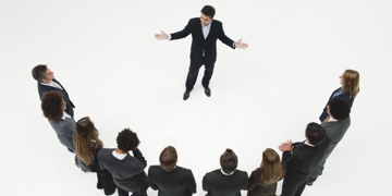 Một doanh nghiệp báo Trưởng Ban kiểm soát qua đời sau thời gian dài không liên lạc được