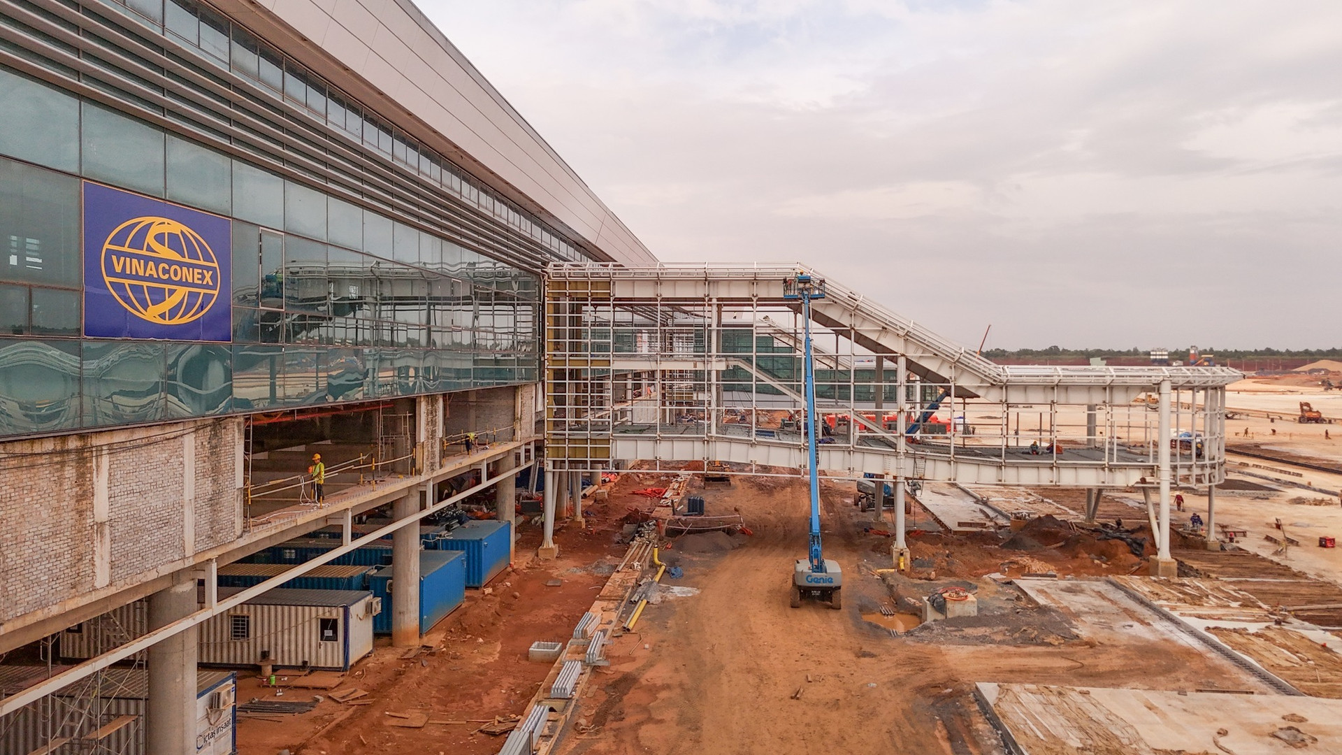 Mãn nhãn với loạt ảnh siêu sân bay lớn nhất Việt Nam, lọt <a style='text-decoration: none;' href='/TOP'>TOP</a> quy mô thế giới trước khi bước vào thời khắc lịch sử- Ảnh 16.