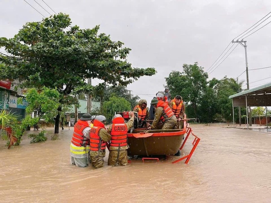 Gia Lai di dời khẩn cấp 1.000 hộ dân - ảnh 5