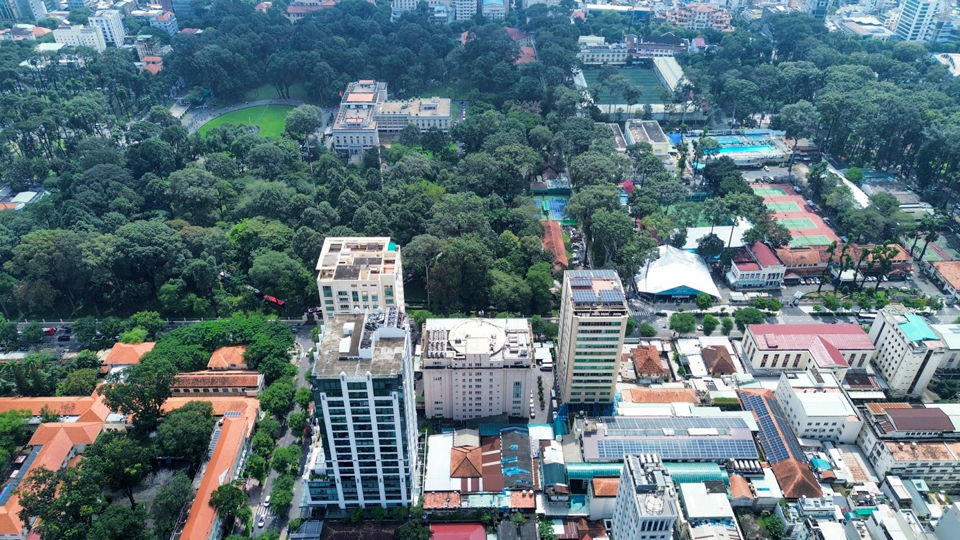 Vị trí 112 Nguyễn Thị Minh Khai nằm đối diện Dinh Độc Lập, ngay góc giao lộ giữa Nguyễn Thị Minh Khai - Cách Mạng Tháng Tám - Nam Kỳ Khởi Nghĩa, chỉ cách chợ Bến Thành và Nhà hát Thành phố khoảng 1-2km. 1-9.jpg