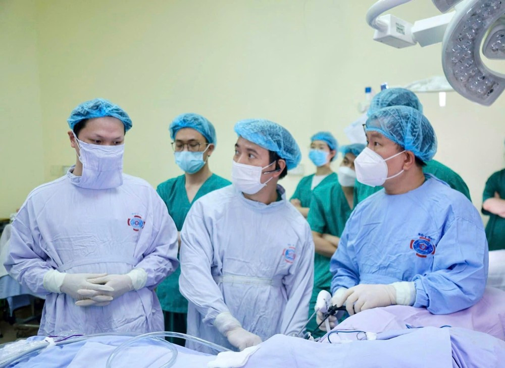 Phó Giáo sư, bác sĩ Bệnh viện K chia sẻ 'thời điểm vàng' điều trị ung thư - ảnh 2