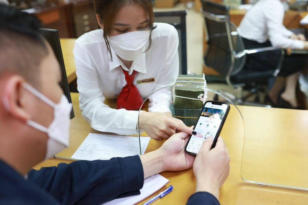 Từ hôm nay, chuyển tiền từ 500 triệu trở lên bắt buộc phải làm điều này: Người dân lưu ý! - ảnh 1