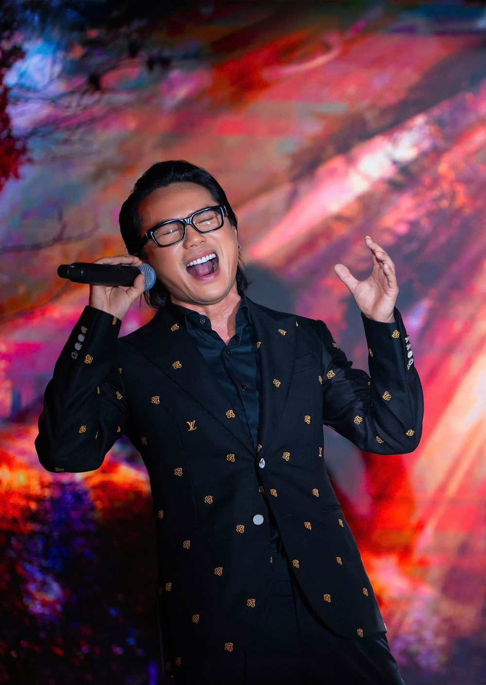 Nam nghệ sĩ sở hữu loạt ‘hit’ đình đám, từng trải qua 3 cuộc hôn nhân, tiết lộ lý do ‘không ngoại lệ’ với 2 con gái - ảnh 2