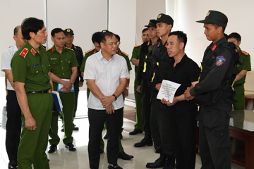 Khởi tố 13 người, tịch thu 777kg ma túy ‘tuồn’ từ Tam Giác Vàng về Việt Nam