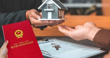 Từ giờ, trường hợp người mất không có di chúc, con cháu được chia đất thế nào?