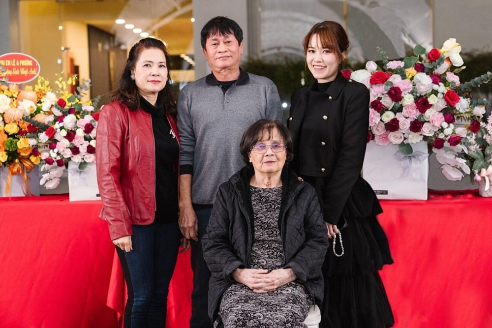 Gia đình trí thức lẫy lừng của Việt Nam, 3 thế hệ gắn liền với giáo dục: Bà là nữ GS Toán học đầu tiên, con cháu làm Hiệu trưởng, Chủ tịch trường - ảnh 3