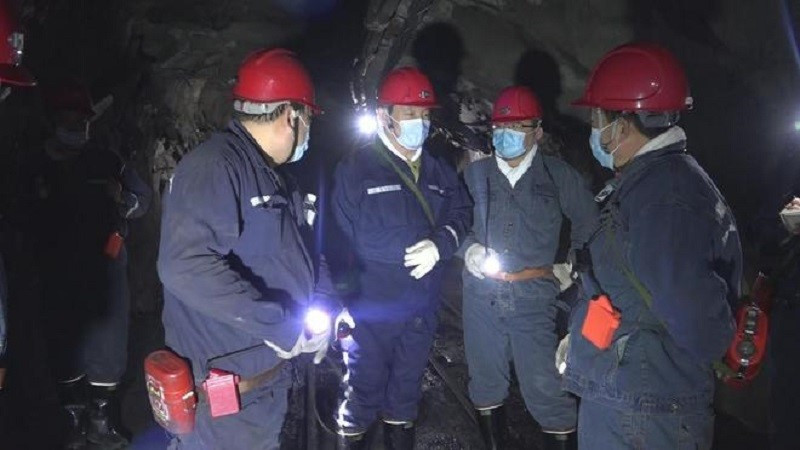 Người đàn ông phát hiện mỏ 'vàng đen' 330 triệu tấn, trị giá hơn 371.000 tỷ, gây chấn động cả thế giới - ảnh 2