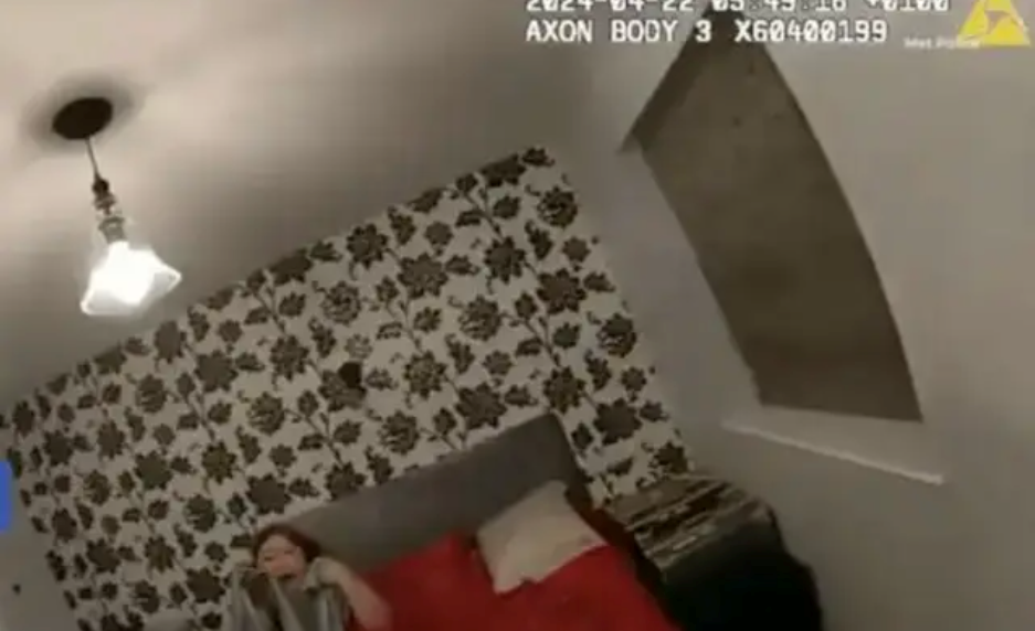 Lộ clip ‘Nữ hoàng Bitcoin’ bị bắt trên giường sau 7 năm trốn chạy cùng 61.000 Bitcoin - ảnh 2