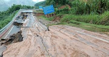 Đèo Khánh Lê xuất hiện điểm đứt gãy nghiêm trọng