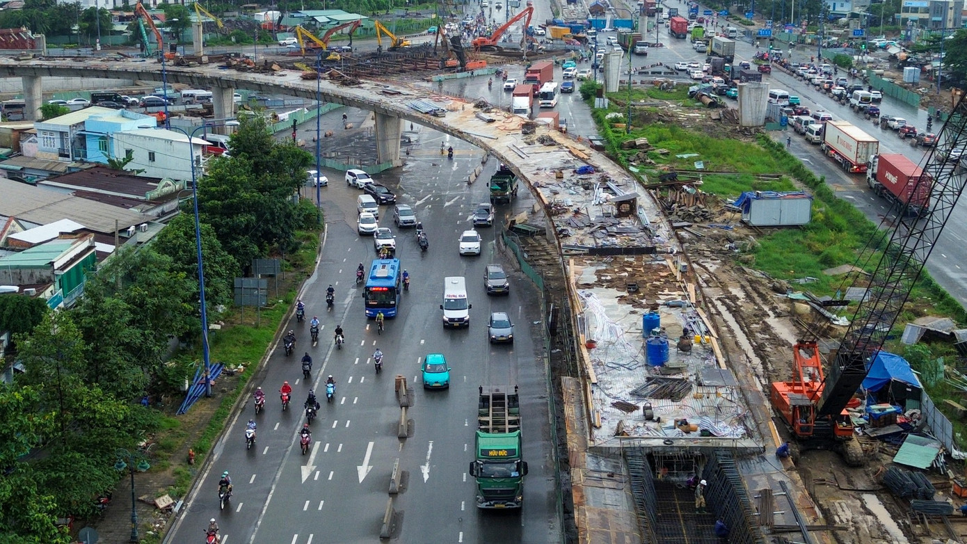 Dự kiến nhánh cầu N2 sẽ hoàn thành và thông xe kỹ thuật trước ngày 31/12/2025. 1-11.jpg