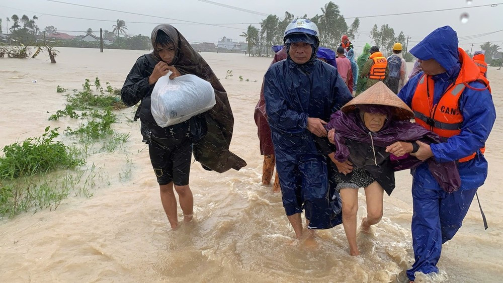 Mưa lũ cuốn trôi gần 9.000 tỷ đồng, 68 người chết và mất tích - ảnh 2