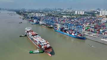 Việt Nam tăng tốc xuất nhập khẩu, sẵn sàng cán mốc 900 tỷ USD