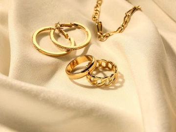 Giá vàng sáng 24/11: Trong nước đi ngang, giới phân tích cảnh báo rủi ro