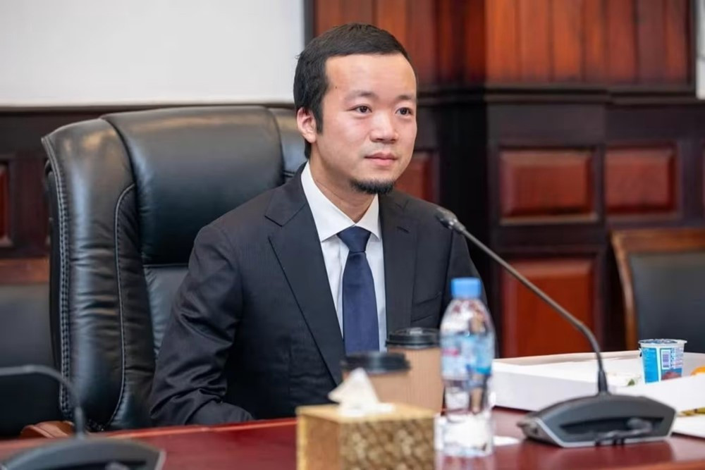 Đột kích một công ty tư nhân, bắt khẩn cấp ông chủ T.Y.K - ảnh 2