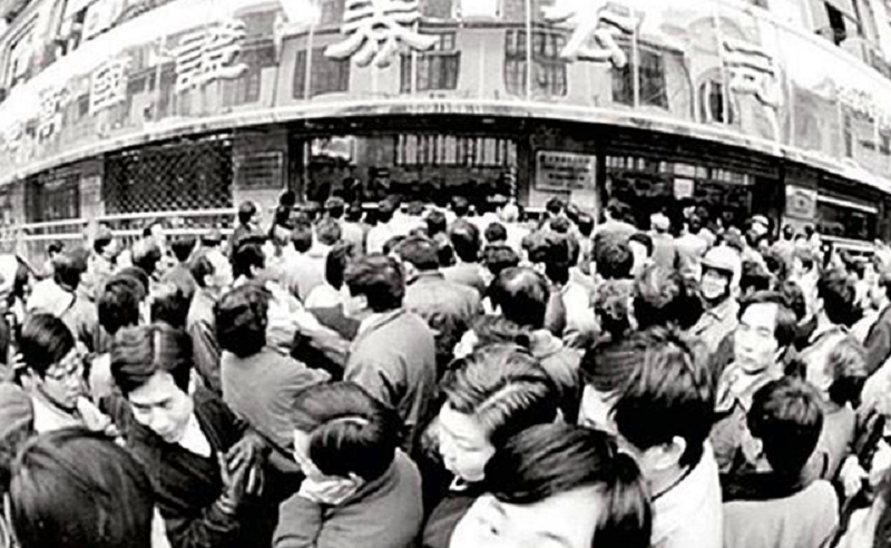 Thần đồng kinh doanh là tỷ phú đầu tiên bị tiêm thuốc độc, nộp 183.000 tỷ vẫn không thể mua lại mạng sống của chính mình - ảnh 3