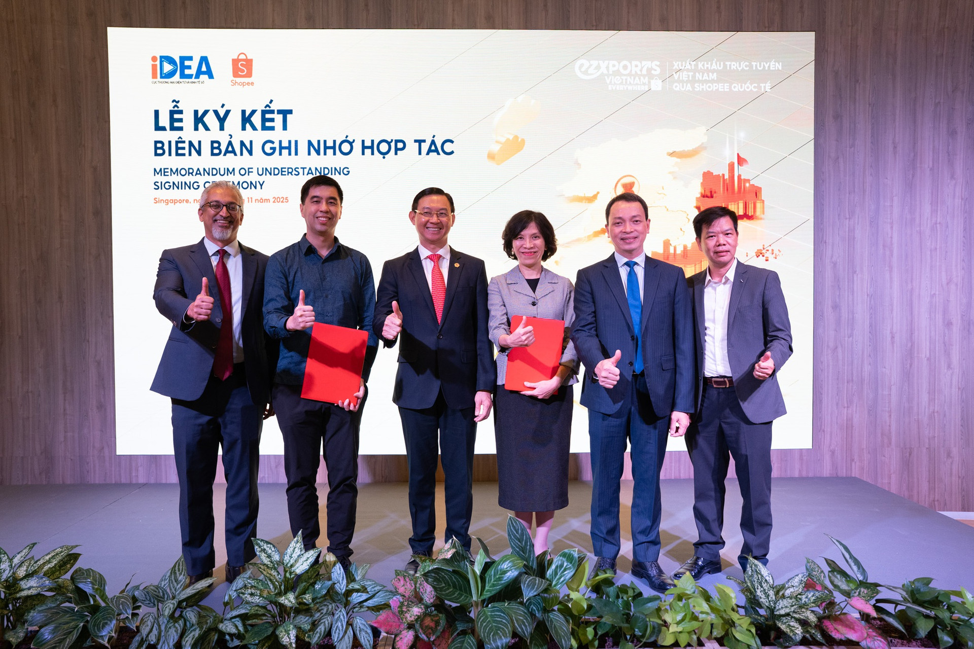 Bộ Công Thương và Shopee hợp tác thúc đẩy xuất khẩu trực tuyến bán lẻ hàng Việt sang thị trường ASEAN- Ảnh 2. Bộ Công Thương và Shopee hợp tác thúc đẩy xuất khẩu trực tuyến bán lẻ hàng Việt sang thị trường ASEAN- Ảnh 2.