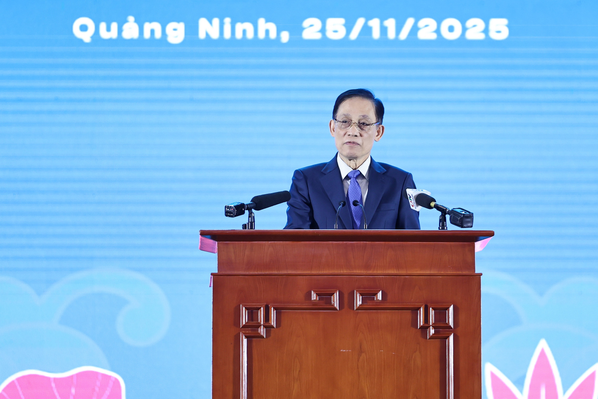 Thủ tướng: Phát huy tinh thần 