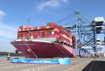 Cảng quốc tế Việt Nam lần thứ 3 đạt cột mốc vàng, phá kỷ lục về sản lượng giữa biến động toàn cầu