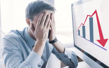 Chứng khoán và ngân hàng trở thành tâm điểm bán, cổ phiếu 'họ' Vingroup, HDBank, Gelex nâng đỡ thị trường