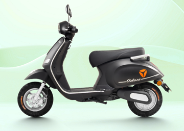 Mẫu xe điện giảm 'cực đẫm' chỉ còn 16 triệu: Thiết kế sang chảnh, pin Graphene đi 80 km/ lần sạc, chống trộm hiện đại