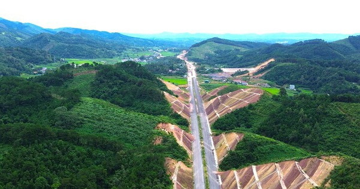 Sắp hoàn thiện 'lên đời' tuyến quốc lộ quan trọng kết nối 2 tỉnh giáp Trung Quốc