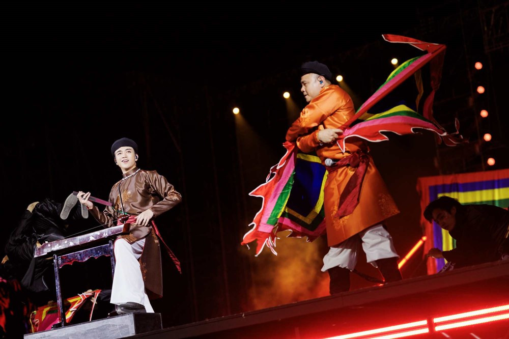 NSND là Đại tá quân đội, Giám đốc Nhà hát, U50 vẫn khiến concert 'cháy vé' - ảnh 4