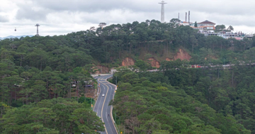 Bảo đảm an toàn lưu thông qua đèo Prenn trong thời gian sửa chữa