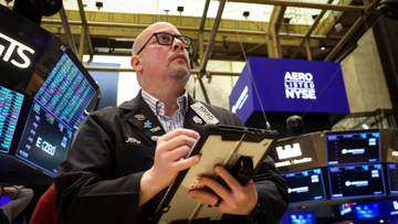 Chứng khoán Mỹ xanh mướt, Dow Jones tăng hơn 600 điểm khi kỳ vọng Fed hạ lãi suất bùng nổ